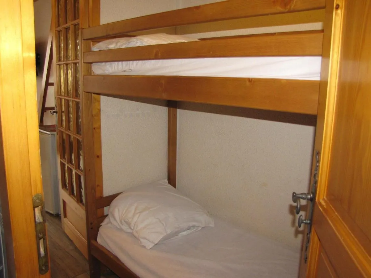 Charmant Appartement A Chamonix Avec Balcon, Animaux Admis, Parking - Fr-1-517-12 0*,  France